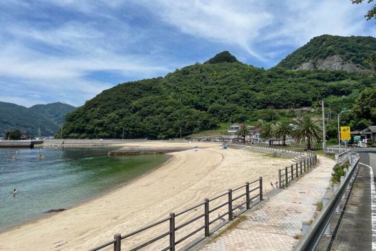 Akehama Seaside Park looking north