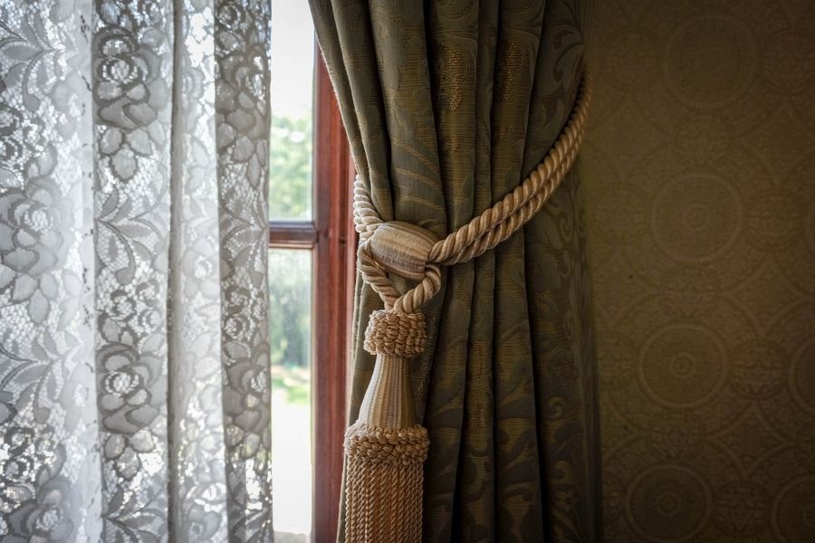 Bansuiso villa curtain detail