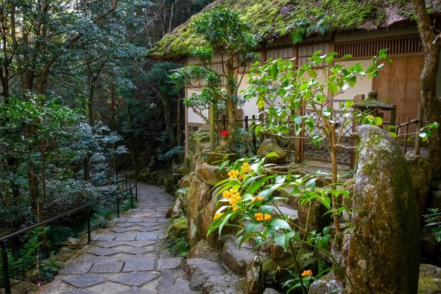 Hiroshima Mitaki dera Temple pagoda garden