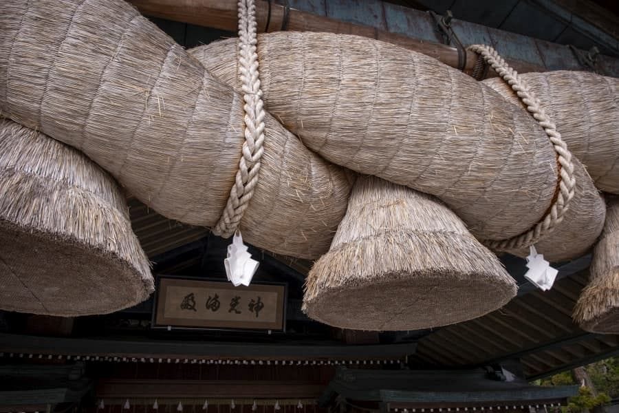 Izumo Shrine straw rope detail