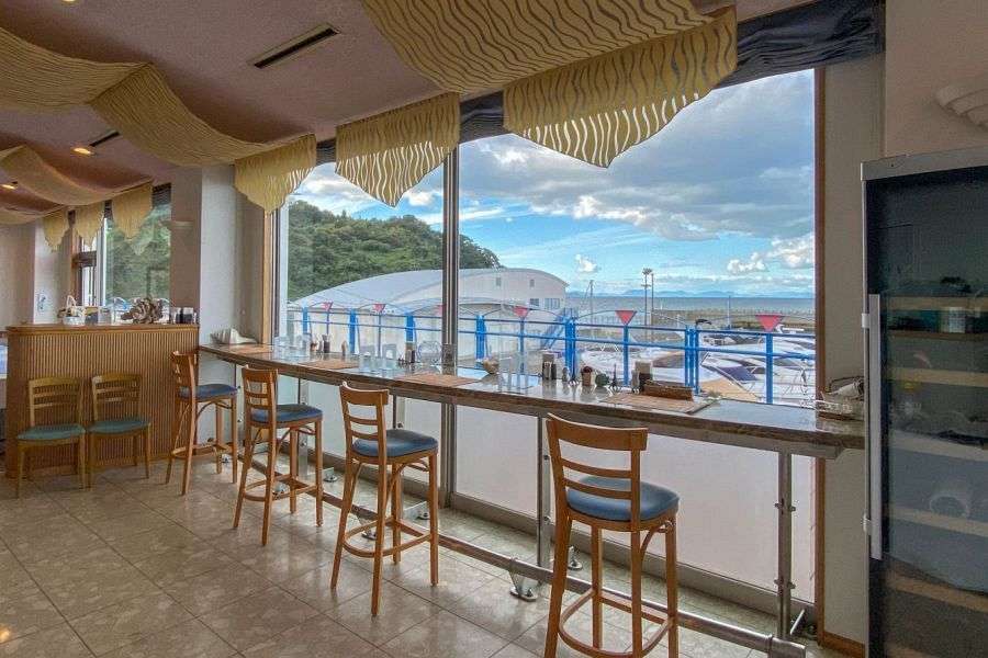 Marine Park Niihama restaurant