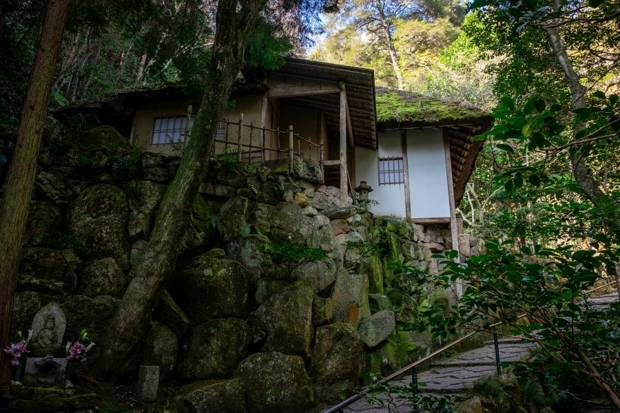 Mitaki dera Temple teahouse
