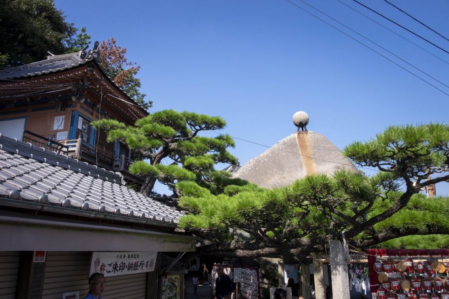Onomichi Senko-ji luminous rock