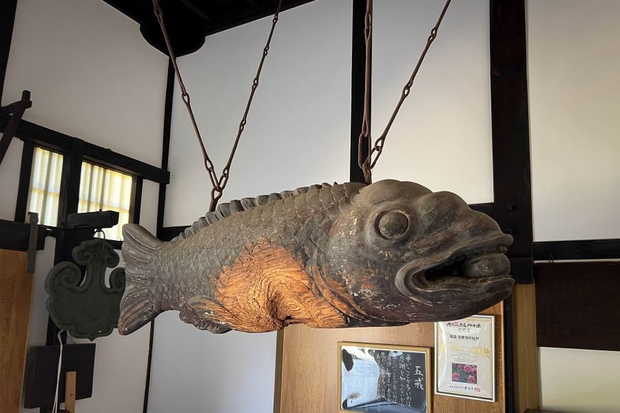 Onomichi Tennei-ji Temple wooden fish gong