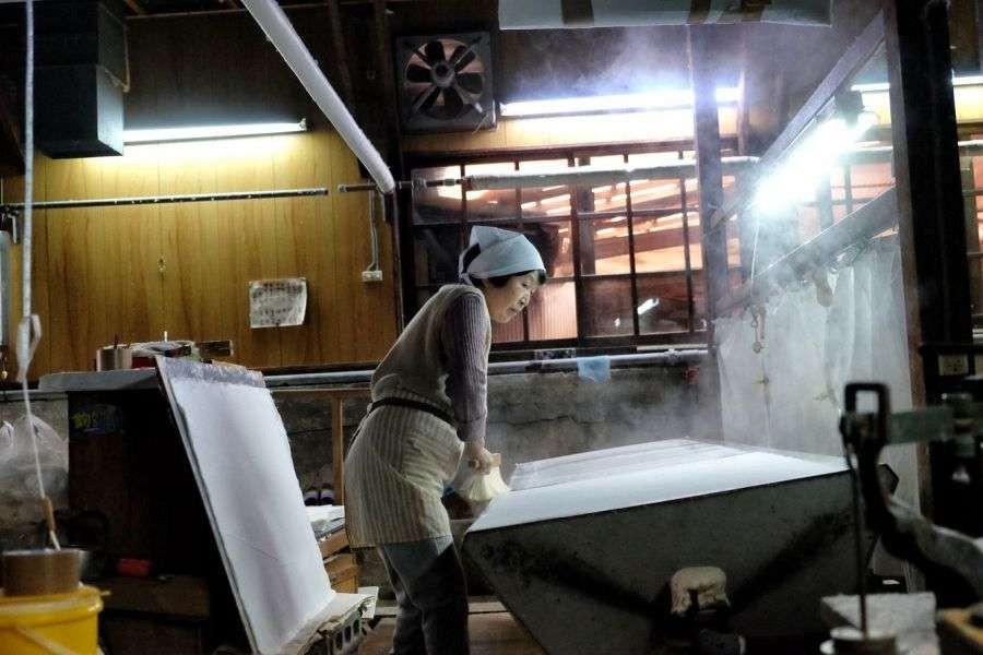 Uchiko Paper Making