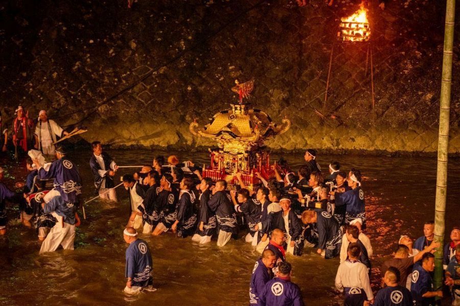 Uwajima Ushioni Festival divine palanquin