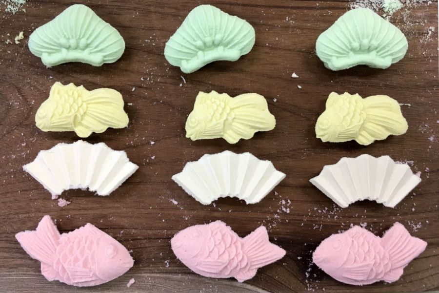 Wasanbon sugar cakes