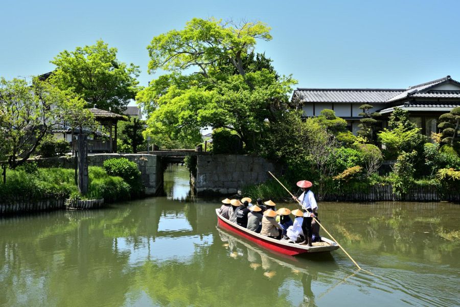 Fukuoka-Yanagawa-River-punt