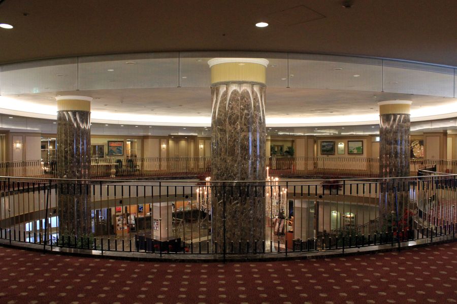 Imabari Kokusai Hotel atrium
