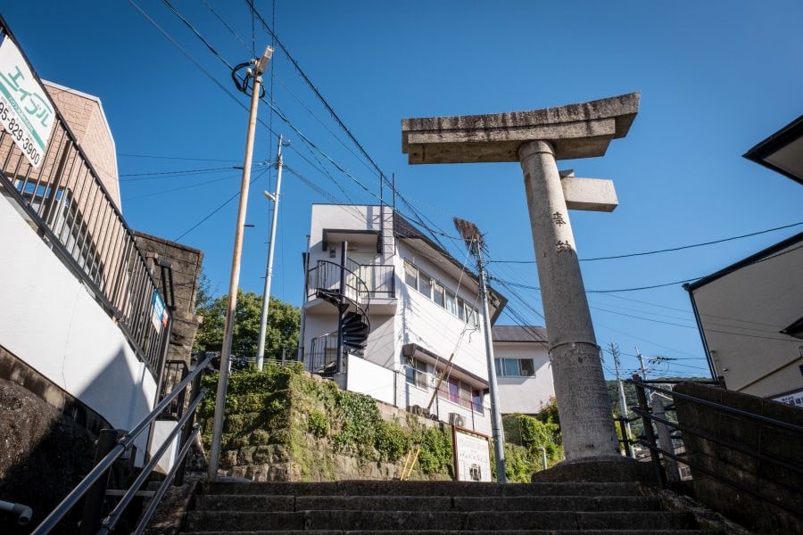 Nagasaki-broken-torii-gate