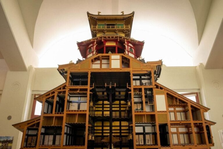 Azuchi Castle Museum castle model cutaway