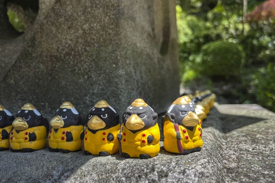 Negoro-ji karasu-tengu charms