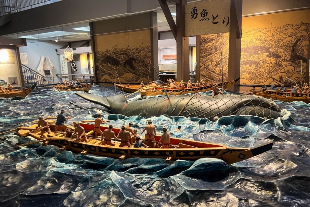 Hirado Ikitsuki-jima no Yakata Museum whaling diorama