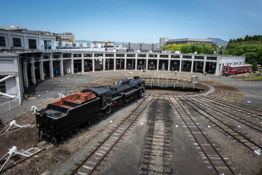 Kyoto Railway Museum roundhouse, locomotive and turntable